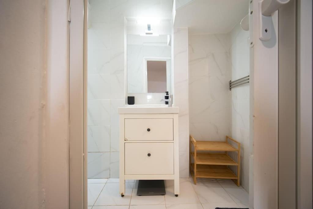 Appartement Tout Equipe Proche De La Plage 2 A 4 Couchages Marseille Exterior photo